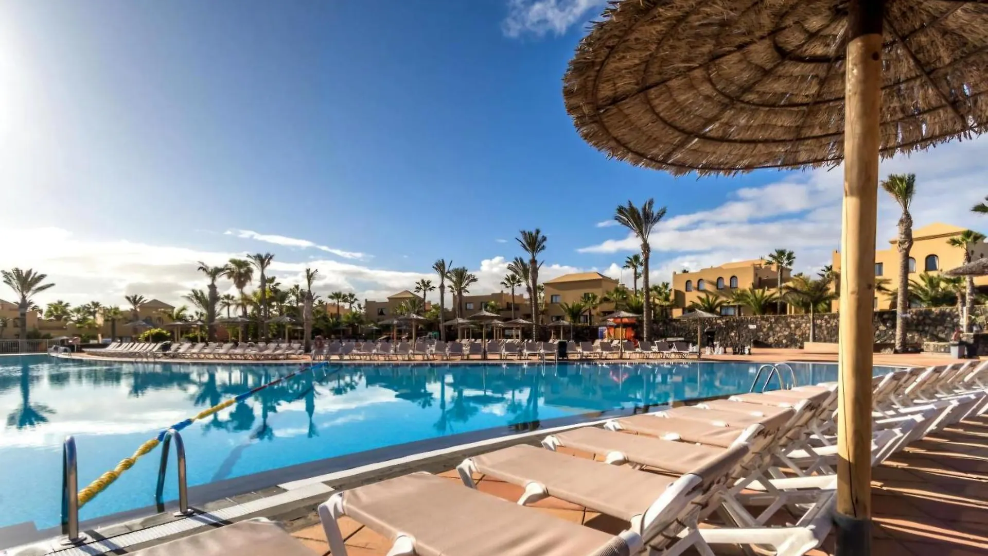 Aparthotel Casa Perseo - Oasis Papagayo Corralejo