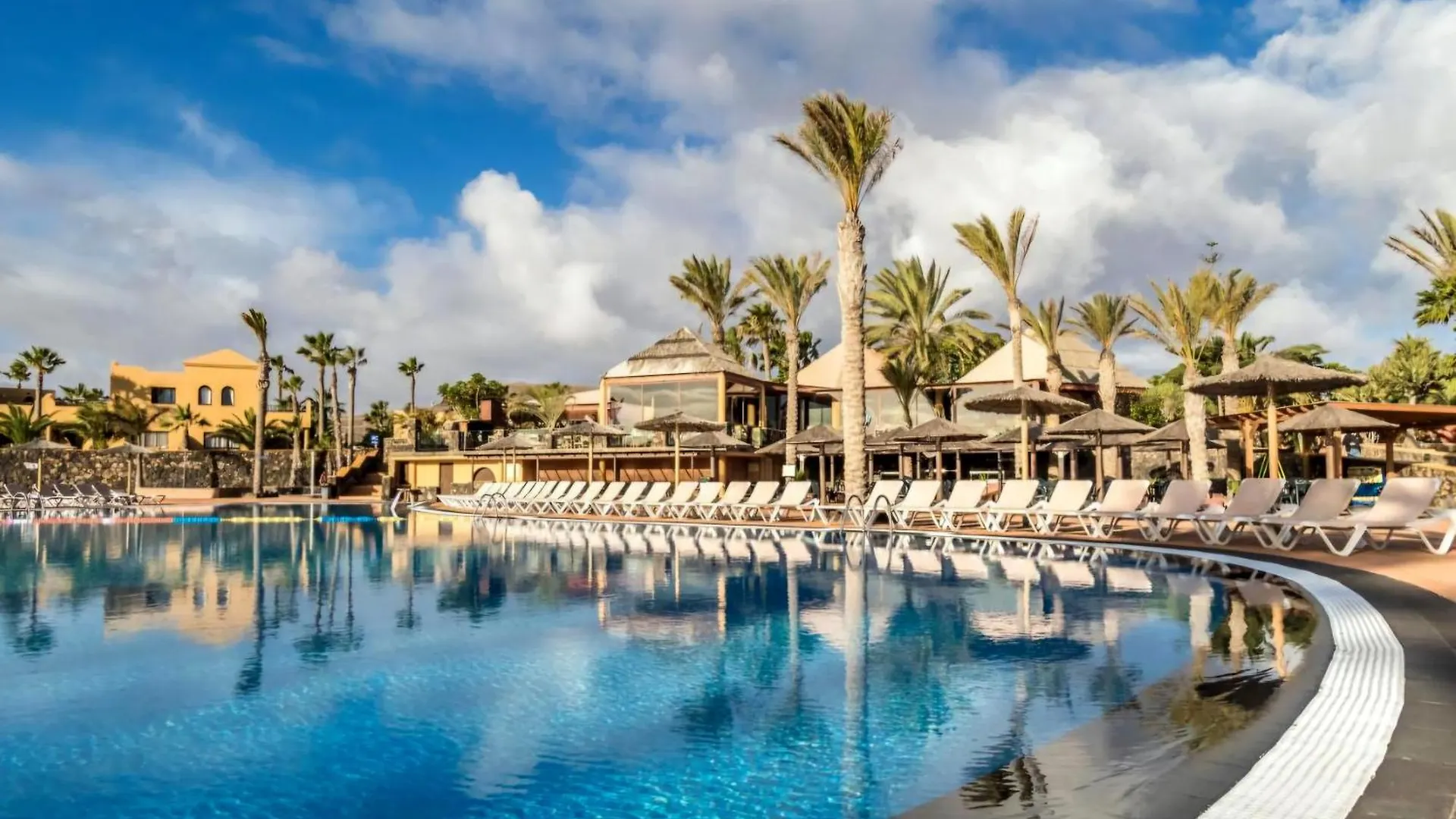 Casa Perseo - Oasis Papagayo Lejlighedshotel Corralejo 0*,  Spanien